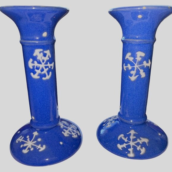 Vintage Set of 2 Blue Ceramic Candle Holders With Snowflake Design Holiday 6"x3" - Picture 8 of 9